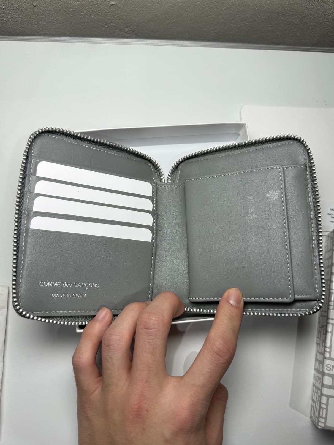 꼼데가르송 폴카닷 패턴 소가죽 지갑 풀 구성 상품이미지4