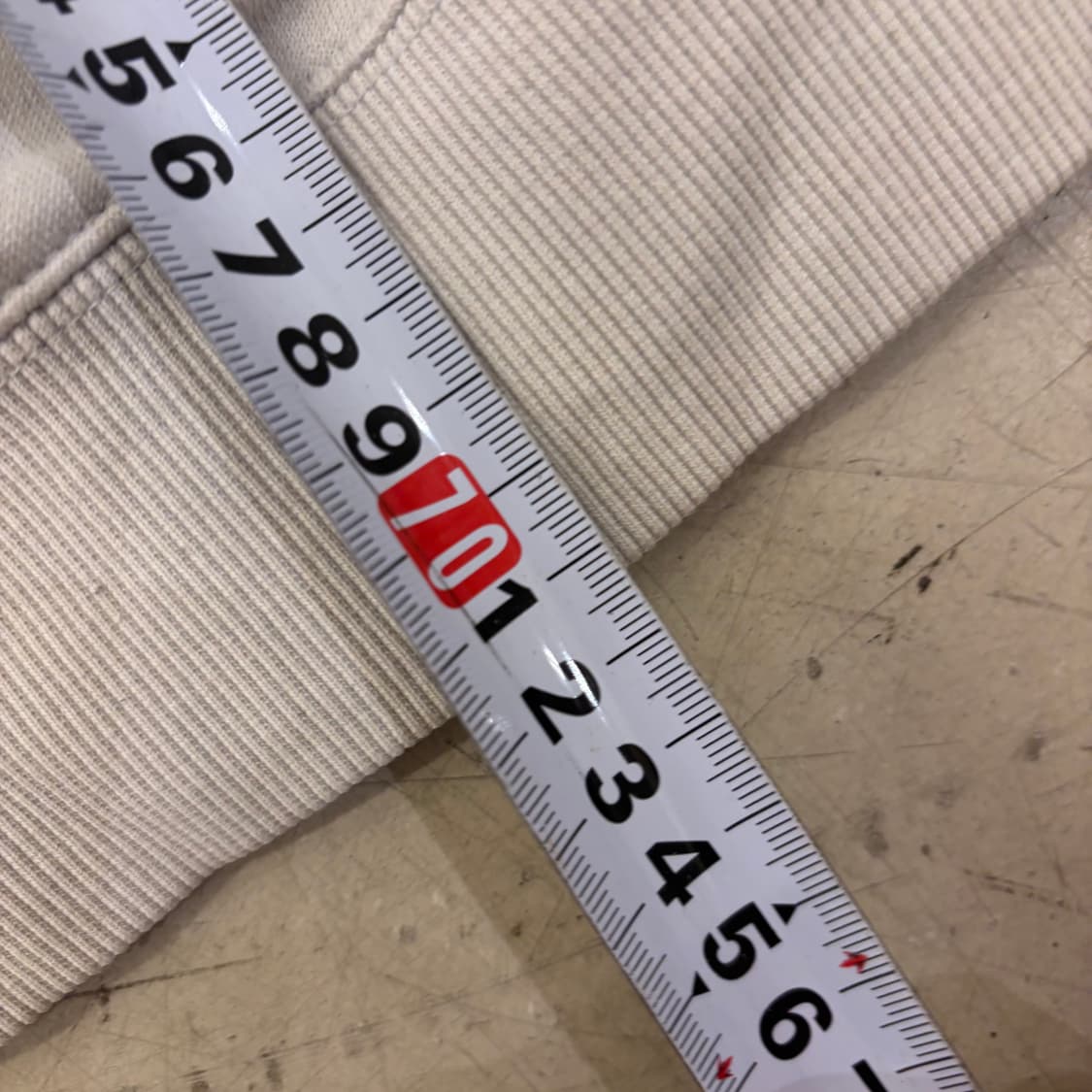 아디다스 이큅먼트 스몰로고 맨투맨 상품이미지5