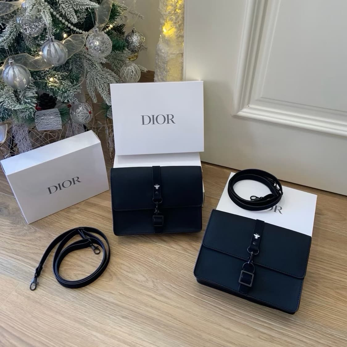 26신상 디올옴므 소바쥬 멀티 클러치, 세컨드 백 디올뷰티 상품이미지8