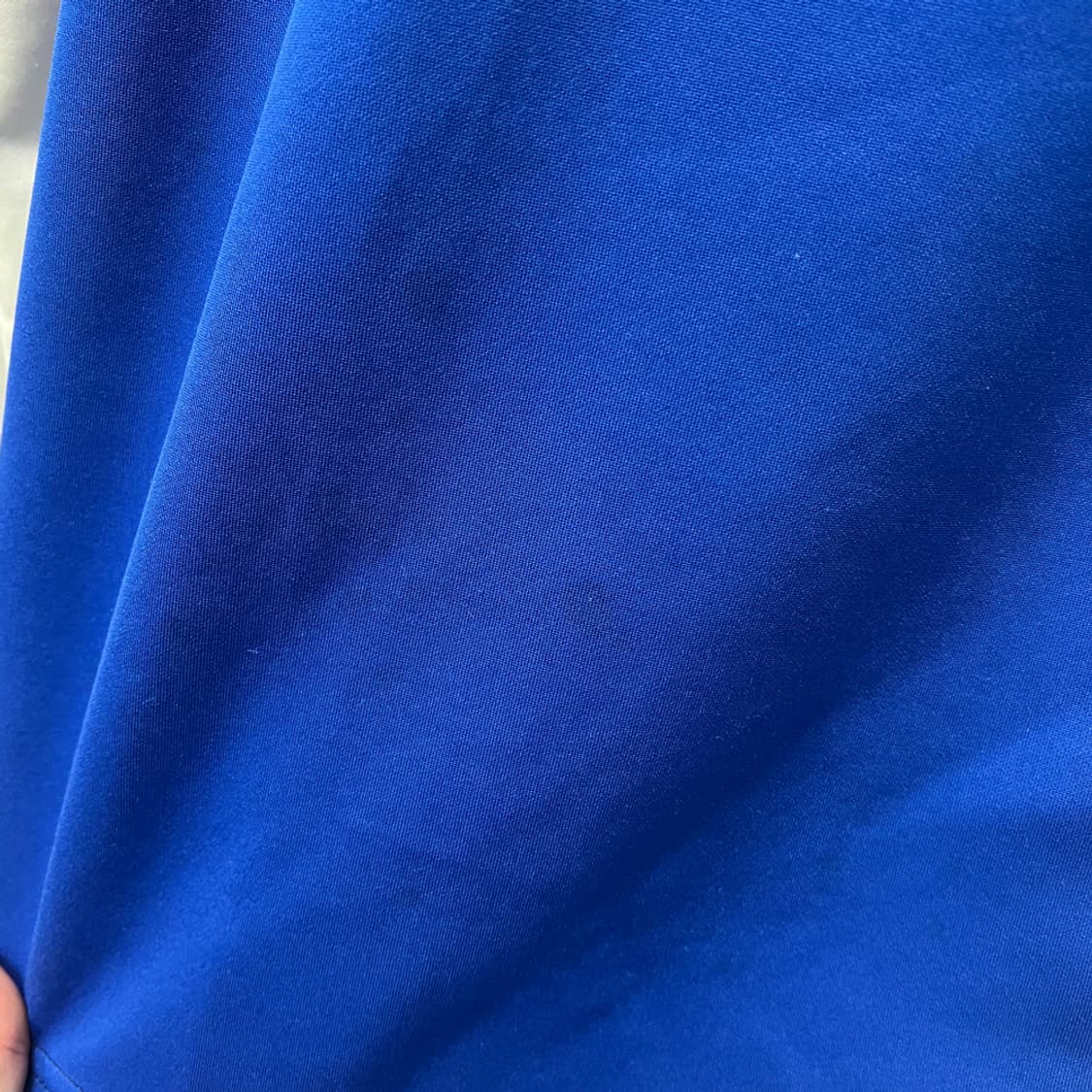 엄브로 로고 긴팔 트레이닝 맨투맨 100 상품이미지5