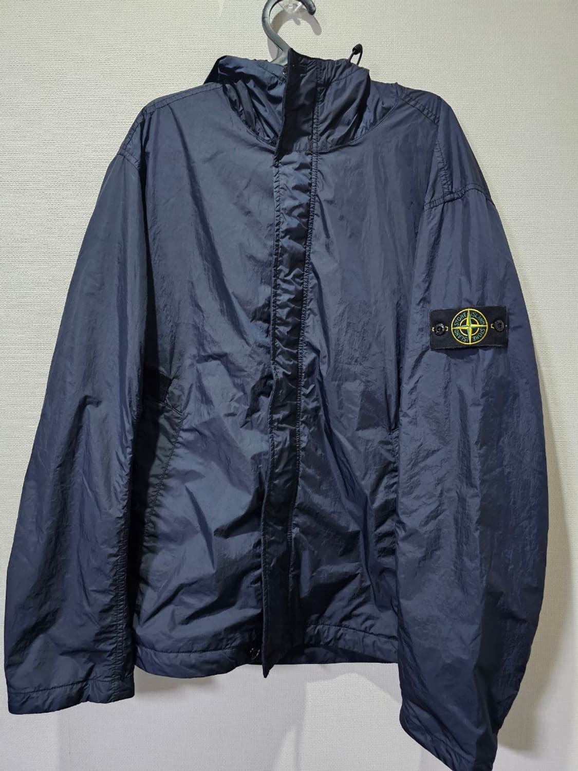 정품 25SS 스톤아일랜드 크링클랩스 바람막이 점퍼 자켓 105 / XL 상품이미지1