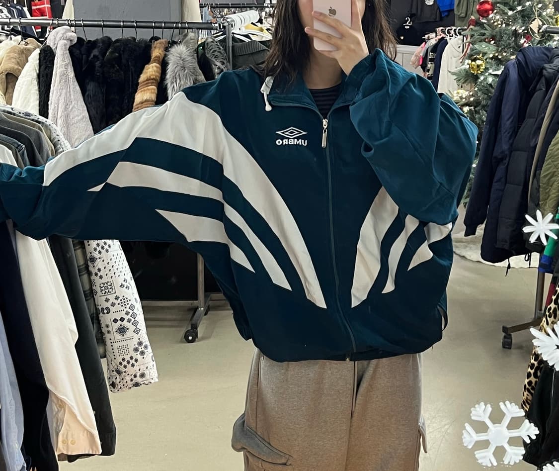 엄브로 바람막이 상품이미지1