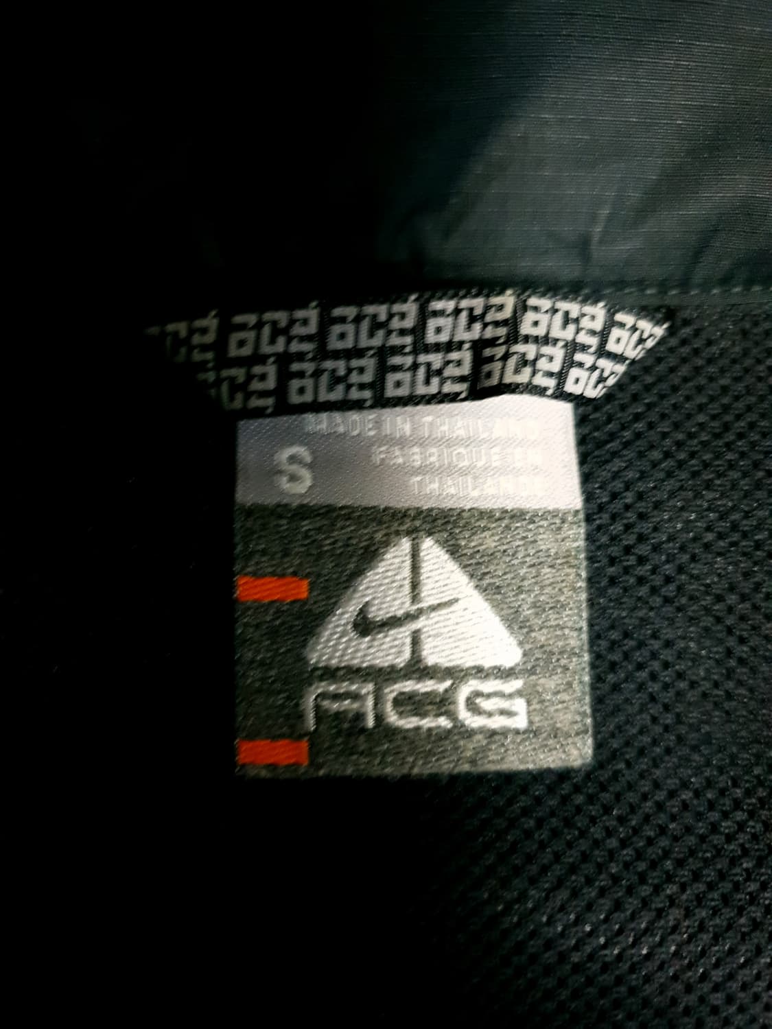 (08s) 나이키 ACG 올드스쿨 가슴포켓 바람막이 블랙 (S) 상품이미지3