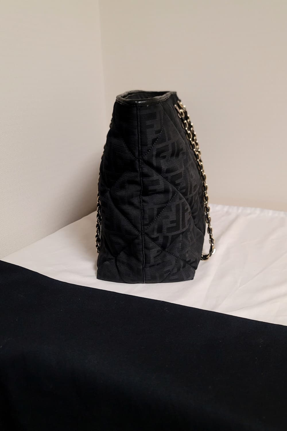 정품 펜디 가방,토트백,(디올샤넬보테가루이비통구찌셀린느생로랑발렌시아가) 상품이미지4