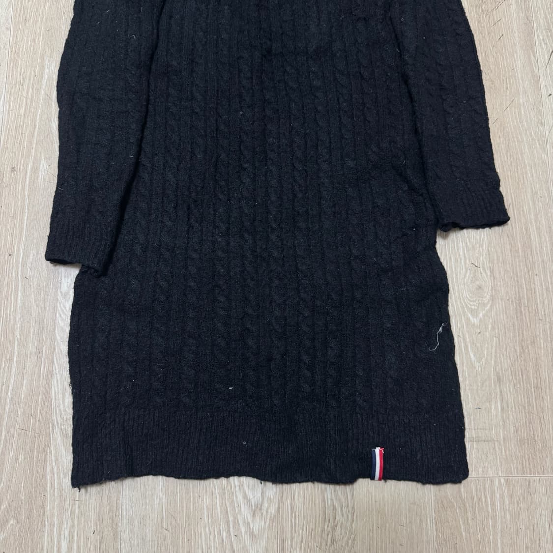 몽클레어 여성 와펜 꽈배기 롱 니트 S/90  상품이미지4