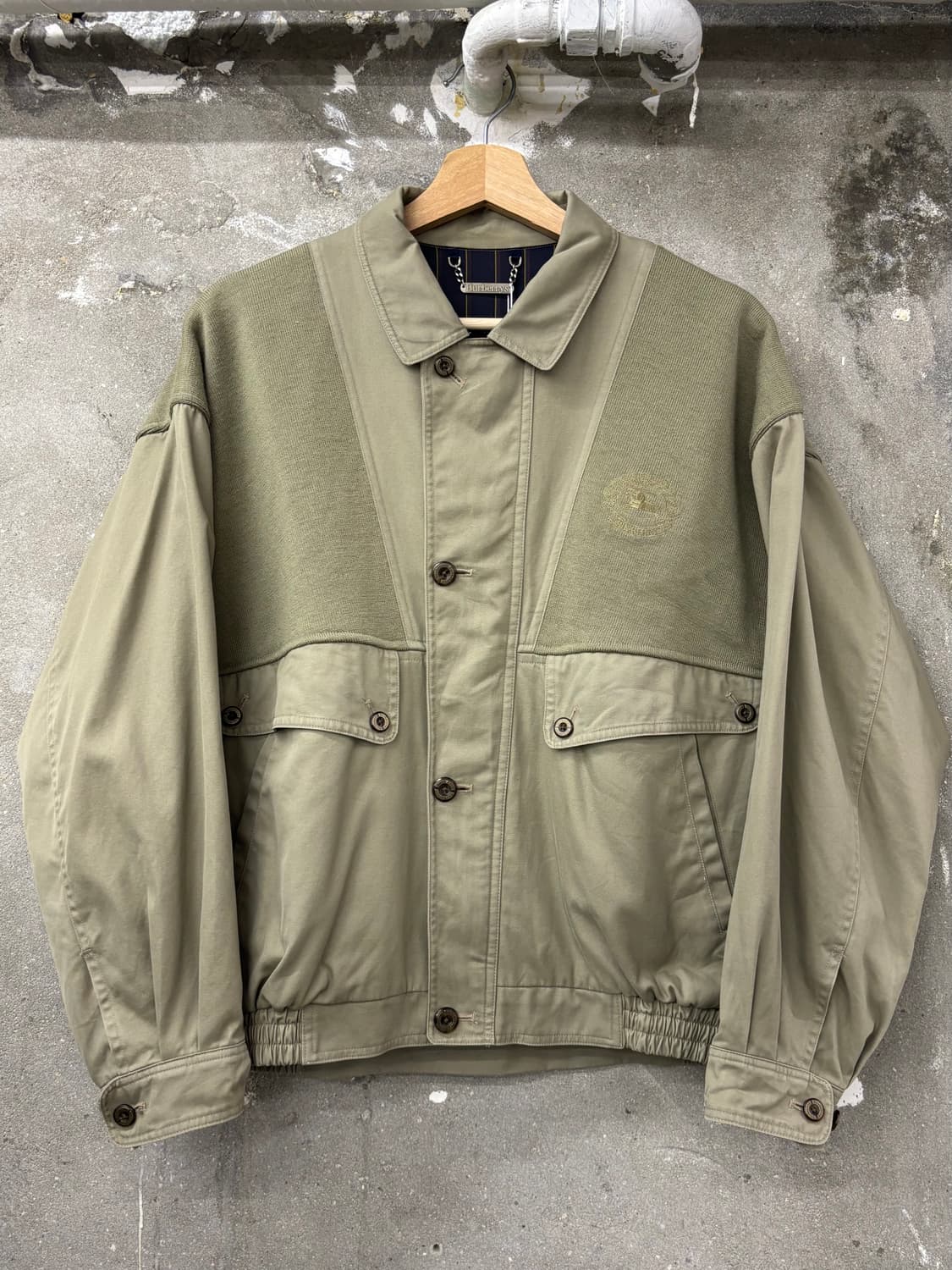 Burberry 버버리 카키 봄버 자켓 상품이미지1