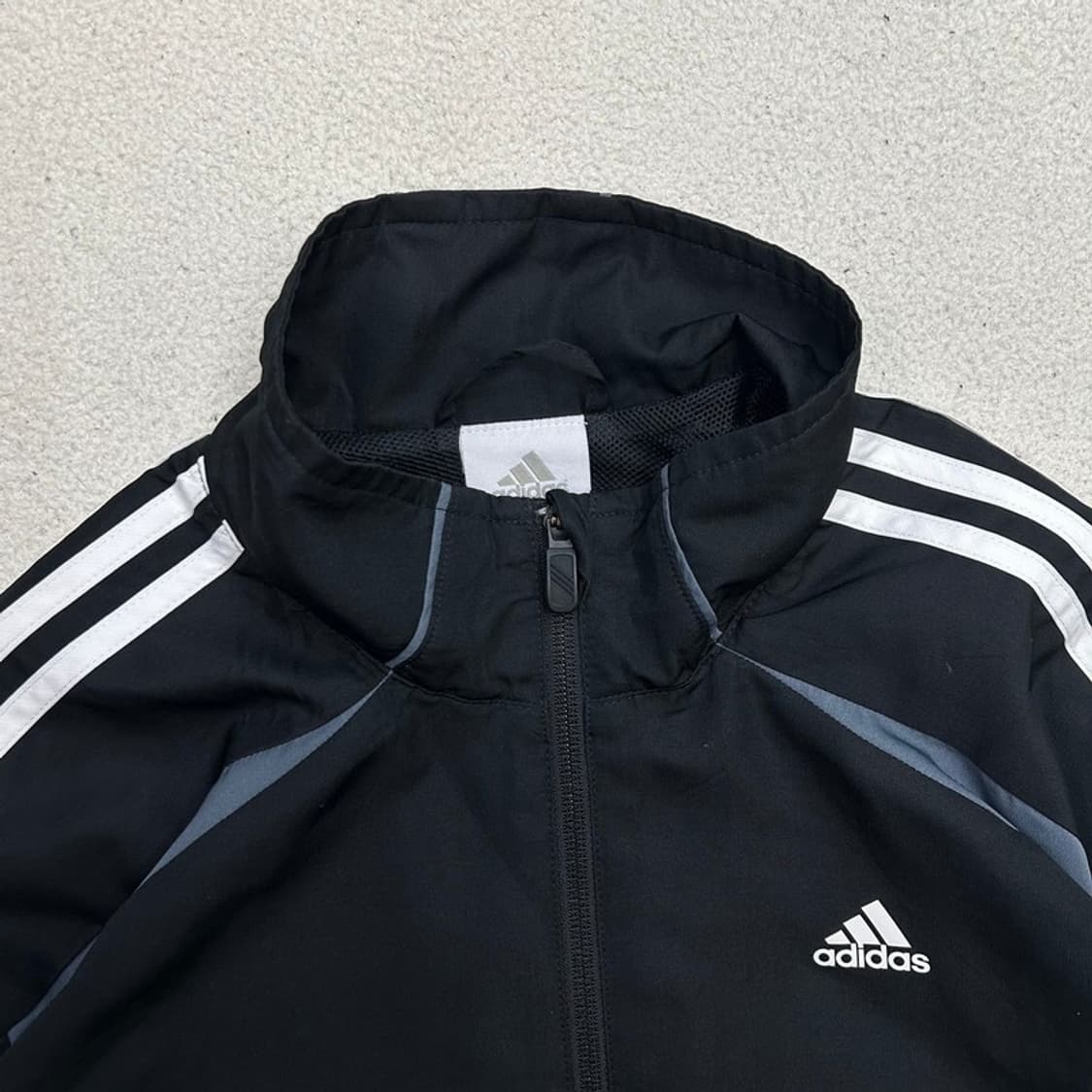 아디다스 바람막이 자켓 블랙 L 상품이미지4
