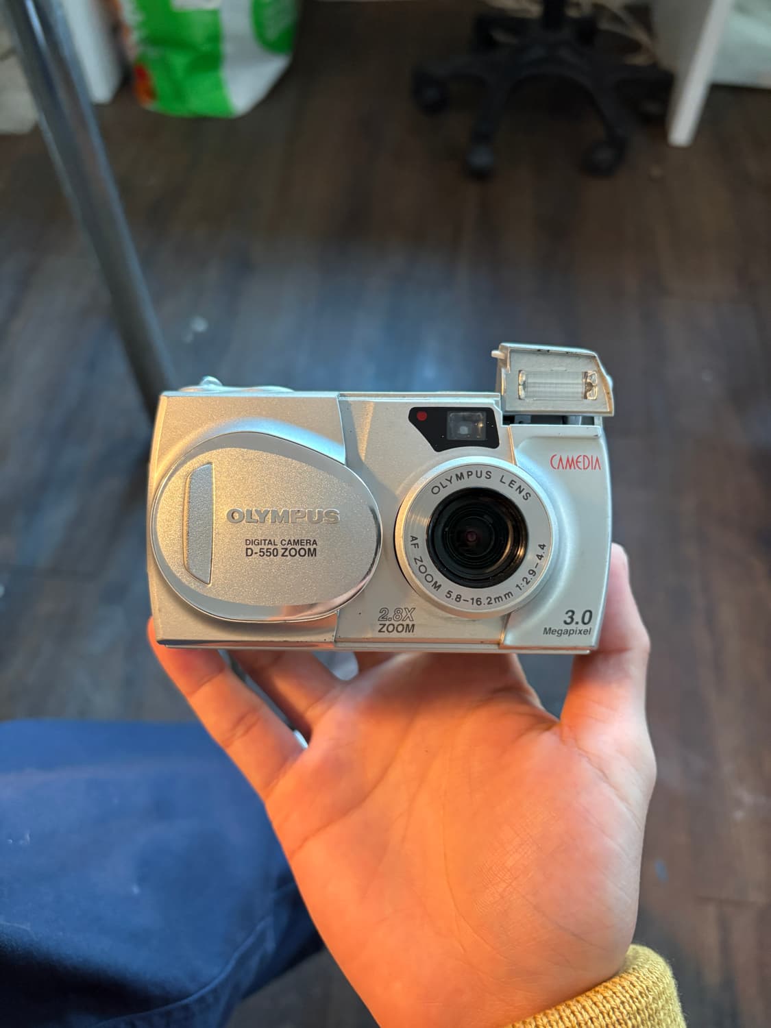 올림푸스 카메디아 d550 줌 디지털카메라 상품이미지2