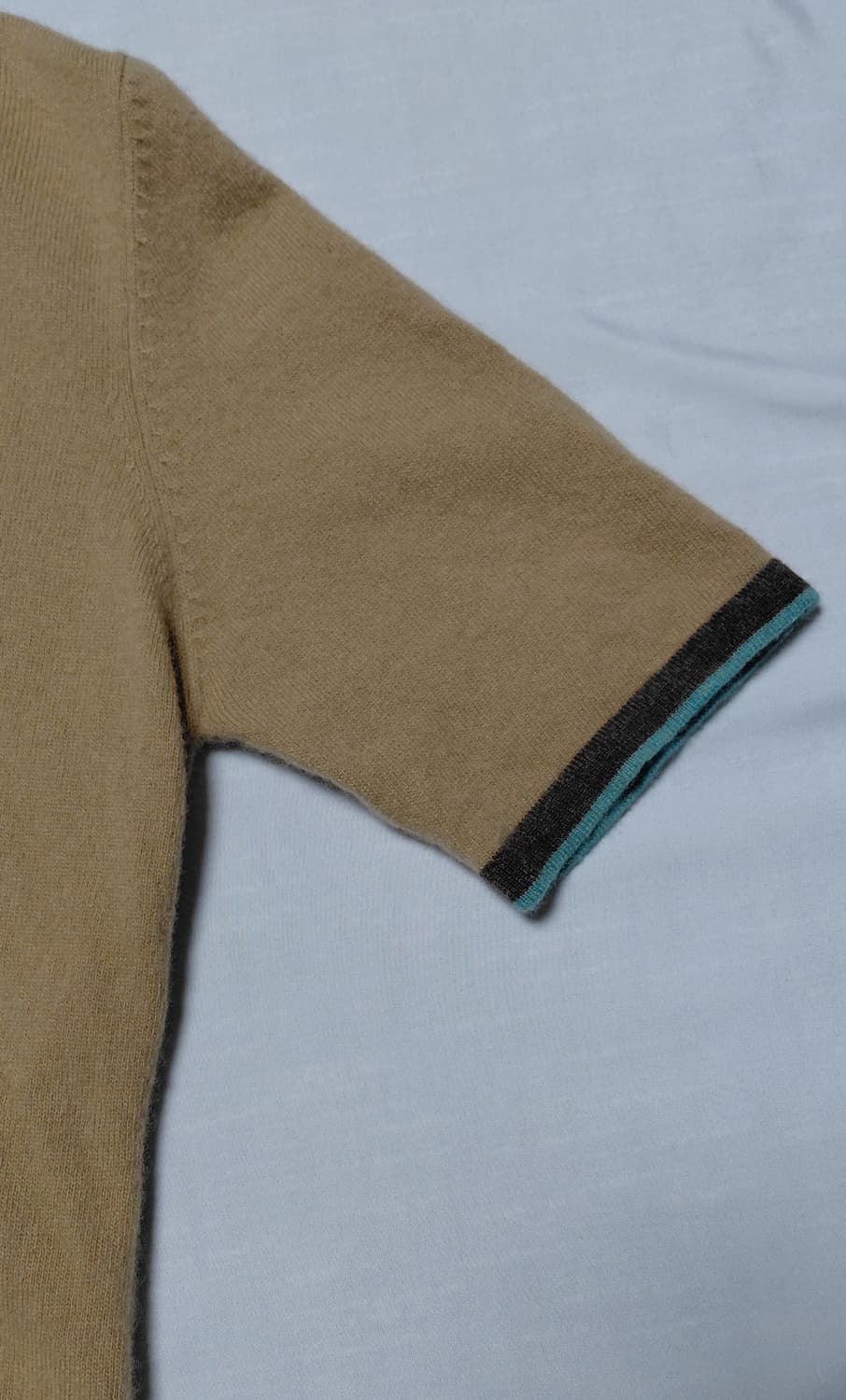 (울 100%) IY BASICS 아가일 패턴 반팔 터틀넥 니트 상품이미지3