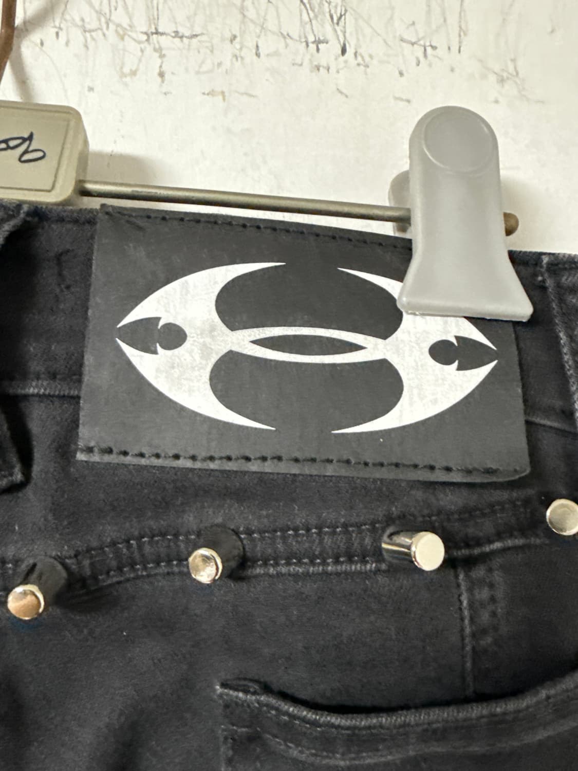 COZY WORLDWIDE 메탈 스파이크 스키니 플레어진 상품이미지6