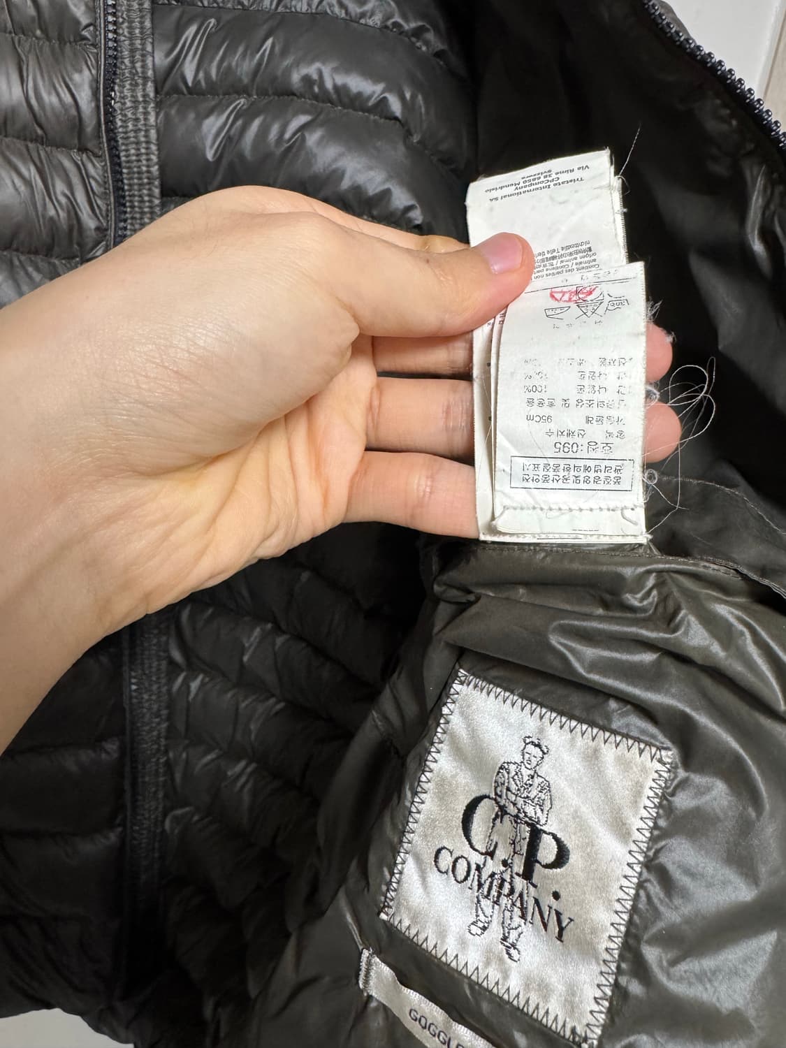 Cp컴퍼니 dd쉘 패딩 상품이미지8