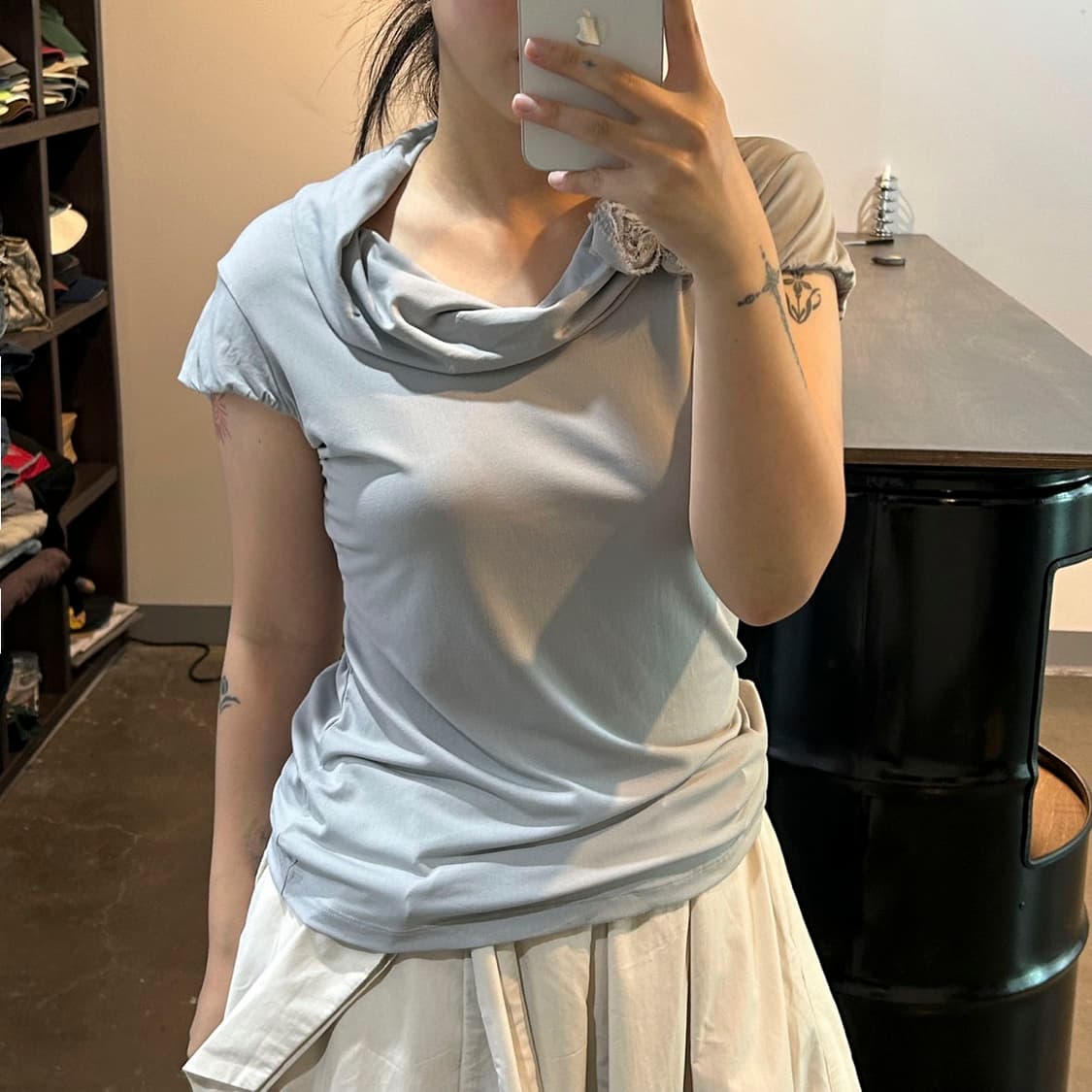 카울넥 디테일 탑 상품이미지7