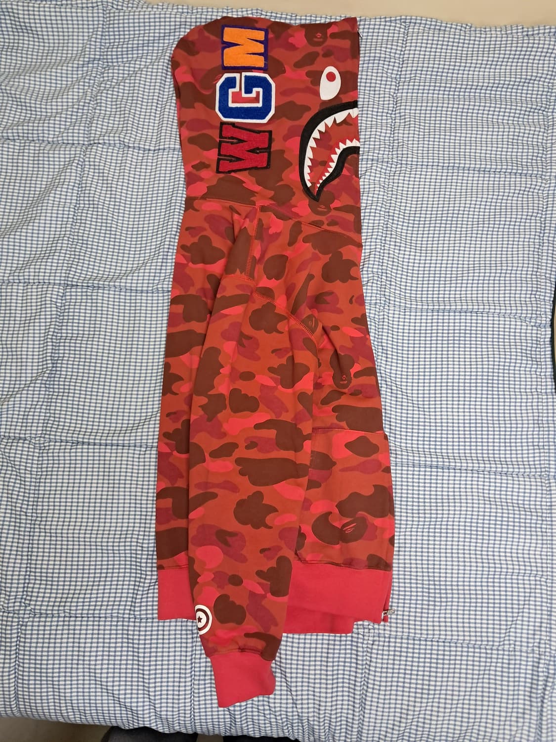 베이프 샤크후드 적계 레드 s 팝니다 상품이미지3