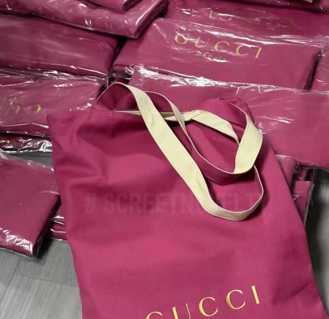 구찌뷰티  핑크&베이지 양면 에코백  상품이미지7