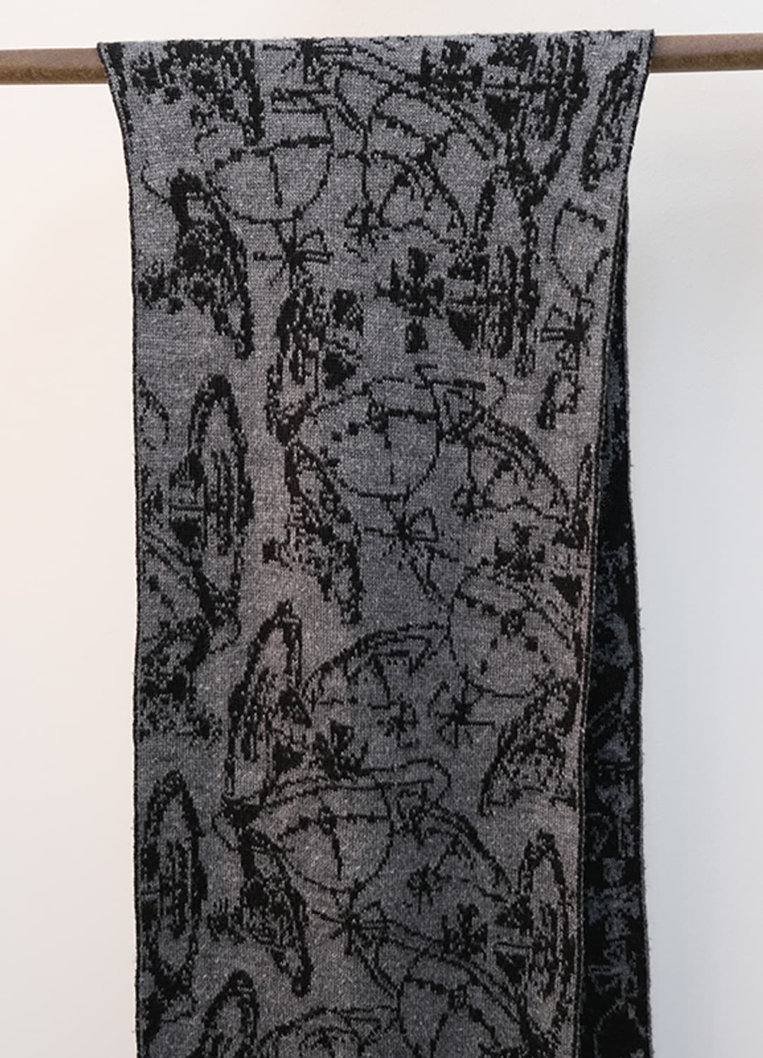 비비안웨스트 우드 머플러 상품이미지3