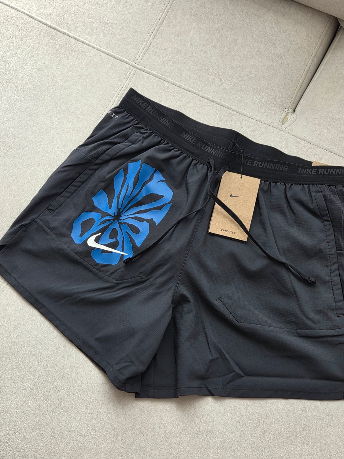 나이키 러닝 쇼츠 5인치 스트라이드 런 에너지 상품이미지1