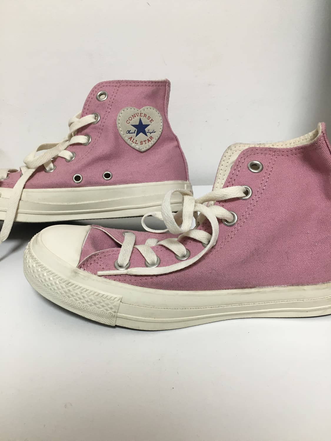 컨버스 척 테일러 올스타 하트패치 하이 오키드 상품이미지2