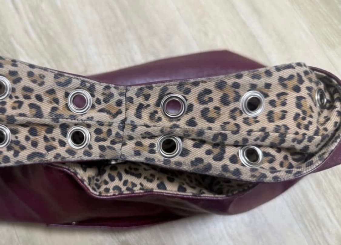 뎁크 레오파드 와인 리버시블 양면 백 상품이미지2