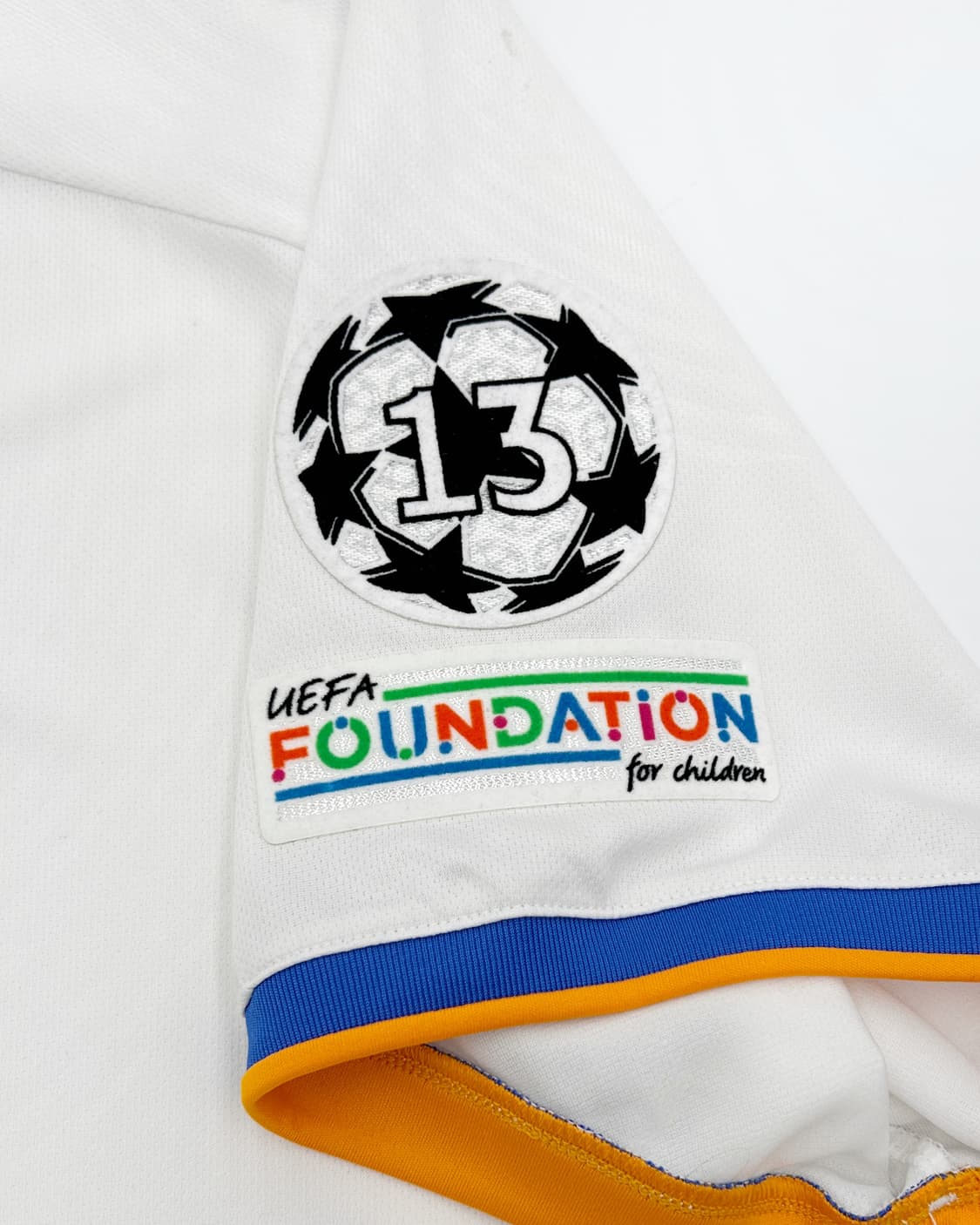 아디다스 21-22 레알 마드리드 홈 챔스 파이널킷 벤제마 상품이미지5