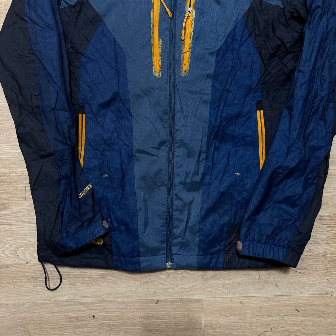 아이더 바람막이 자켓 상품이미지3