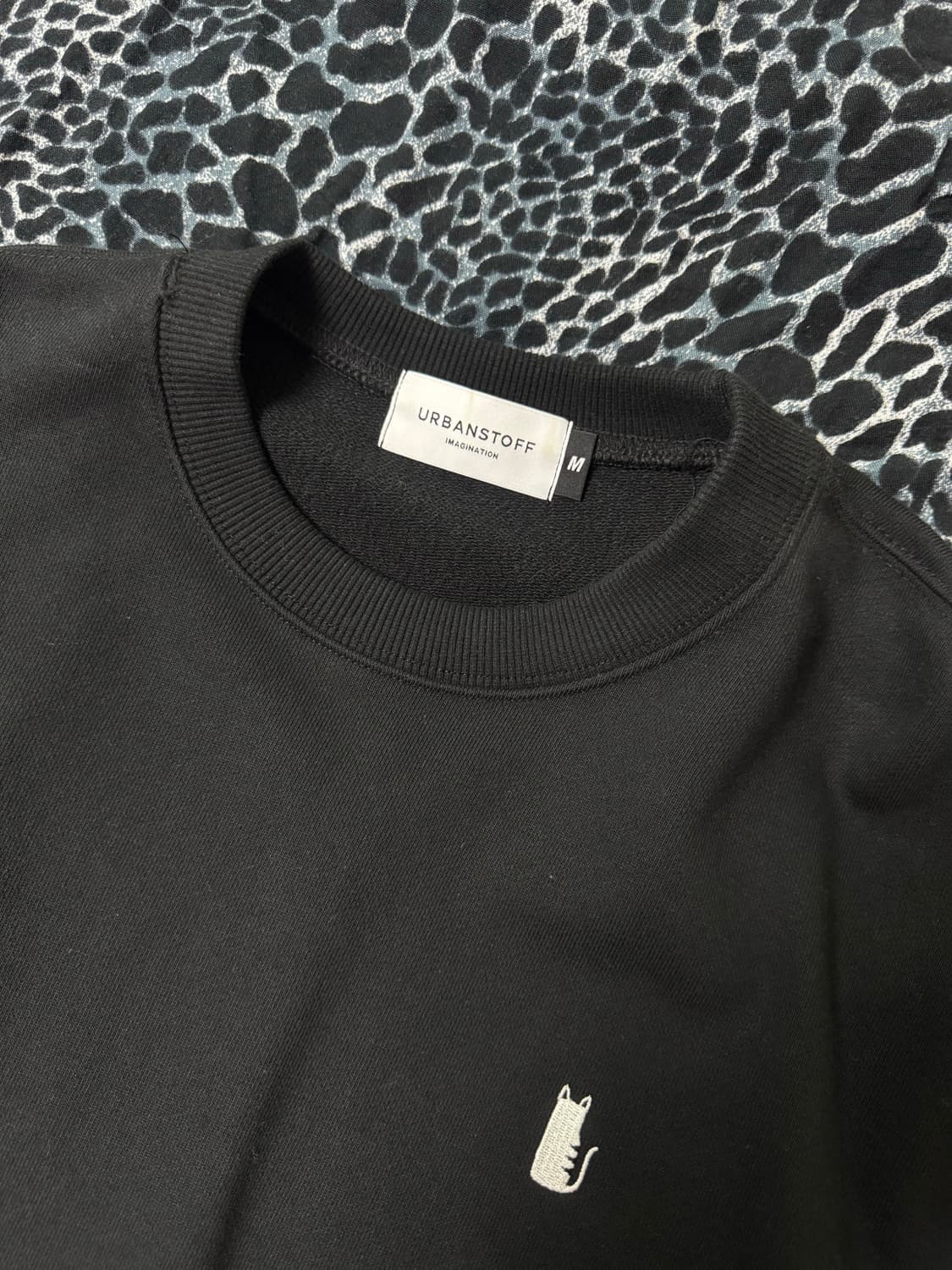 어반스터프 고양이 맨투맨  상품이미지2