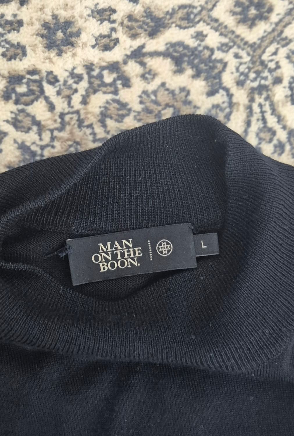 맨온더분 라나울 모크넥 니트 (L) 상품이미지2