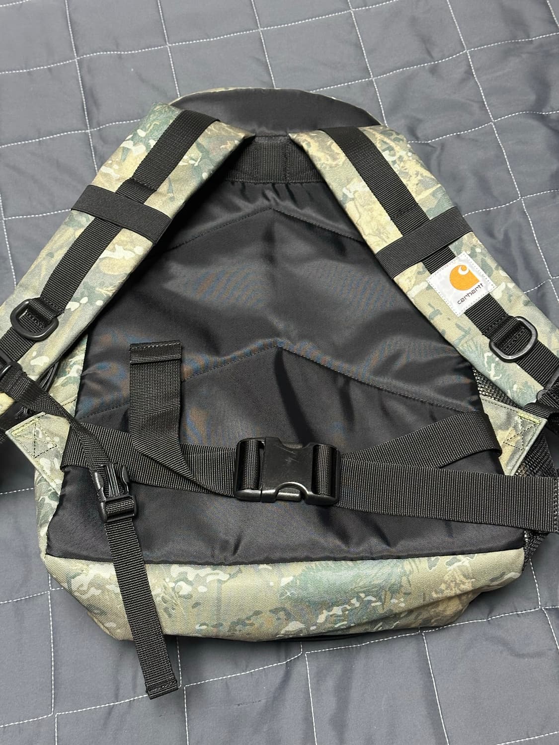 칼하트 킥플립 가방 상품이미지2