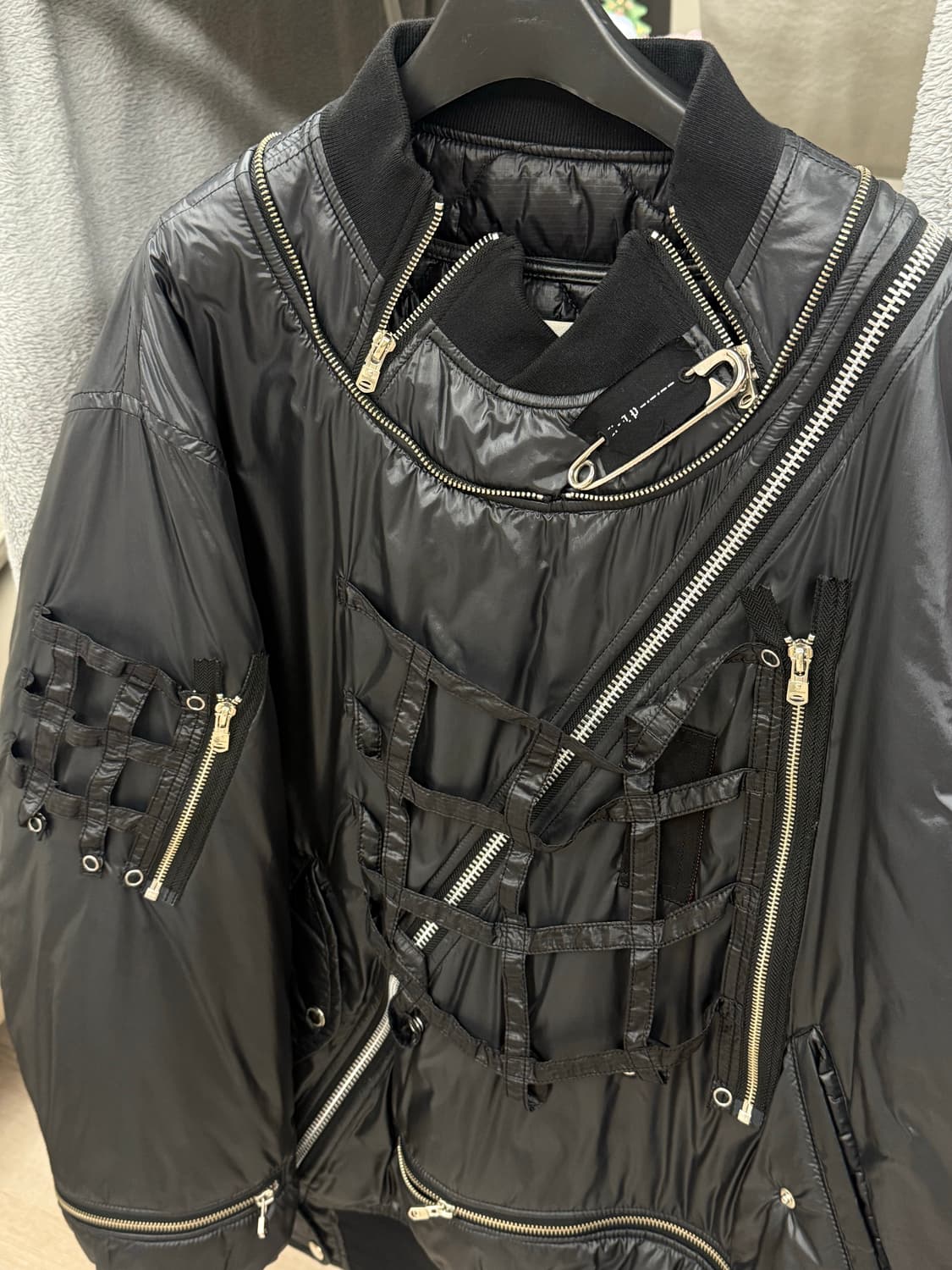 [46]솔로이스트 스페이스 풀오버 상품이미지1