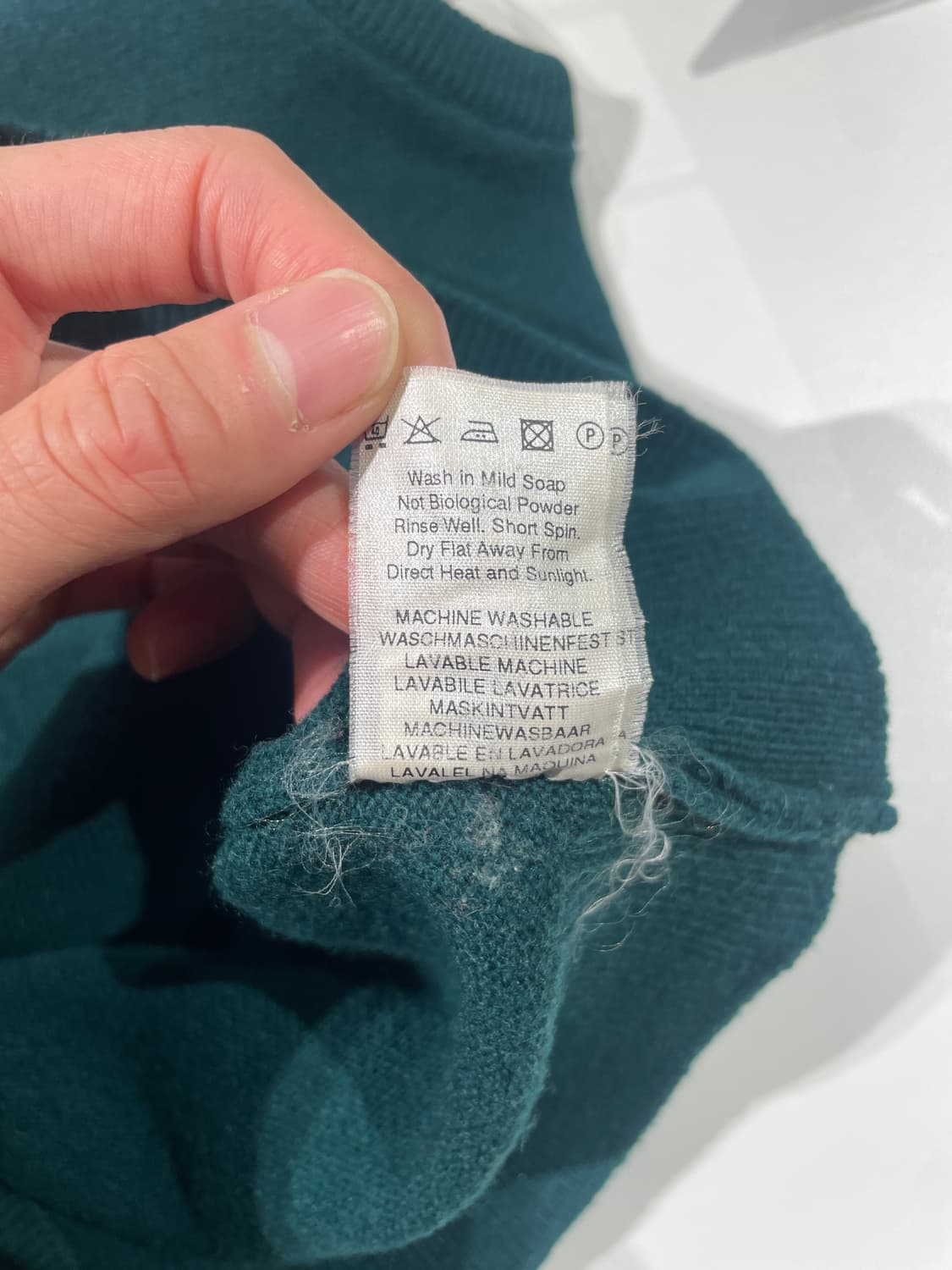 버버리 그린 기마로고 V넥 울 니트 베스트 상품이미지9