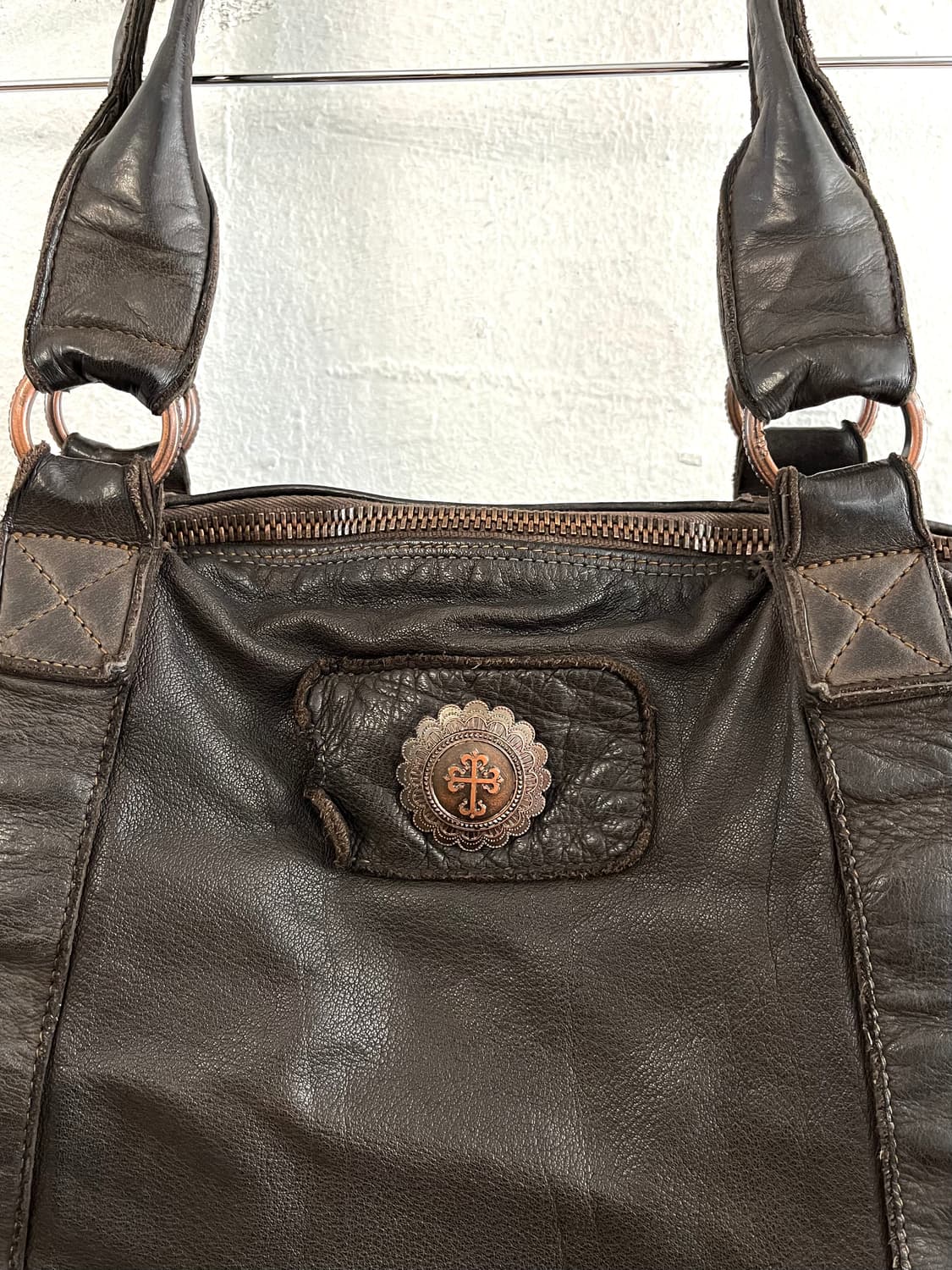 SANTA CROCE 산타 크로세 아티저널 레더 빅 숄더백 상품이미지3