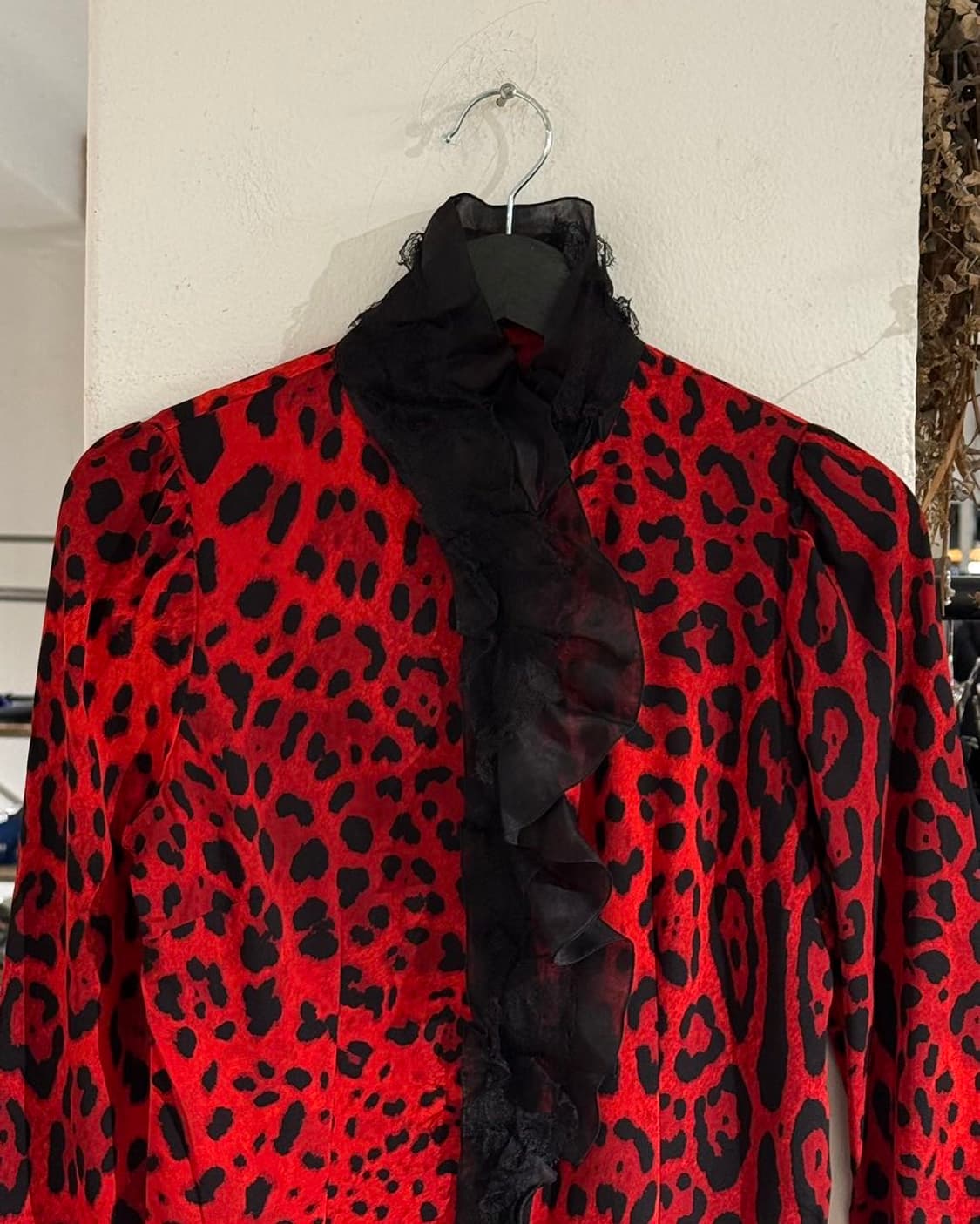 돌체앤가바나 레드 레오파드 프릴 블라우스 상품이미지4