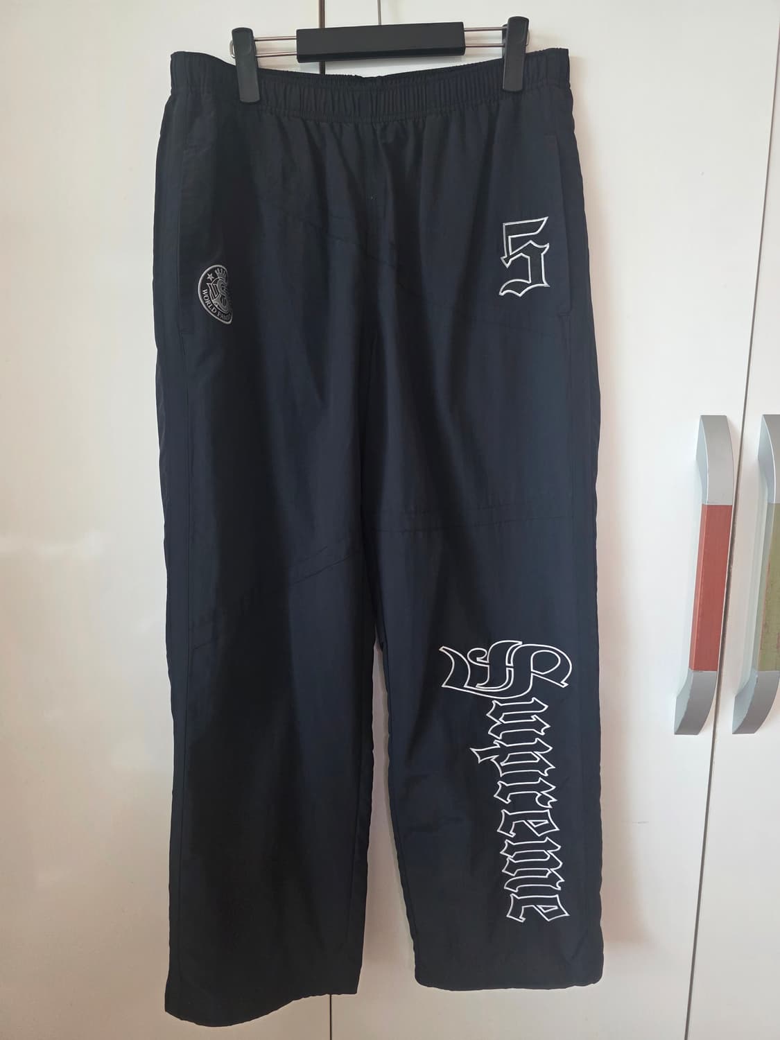 슈프림 올드 잉글리쉬 트랙 팬츠 블랙 상품이미지1