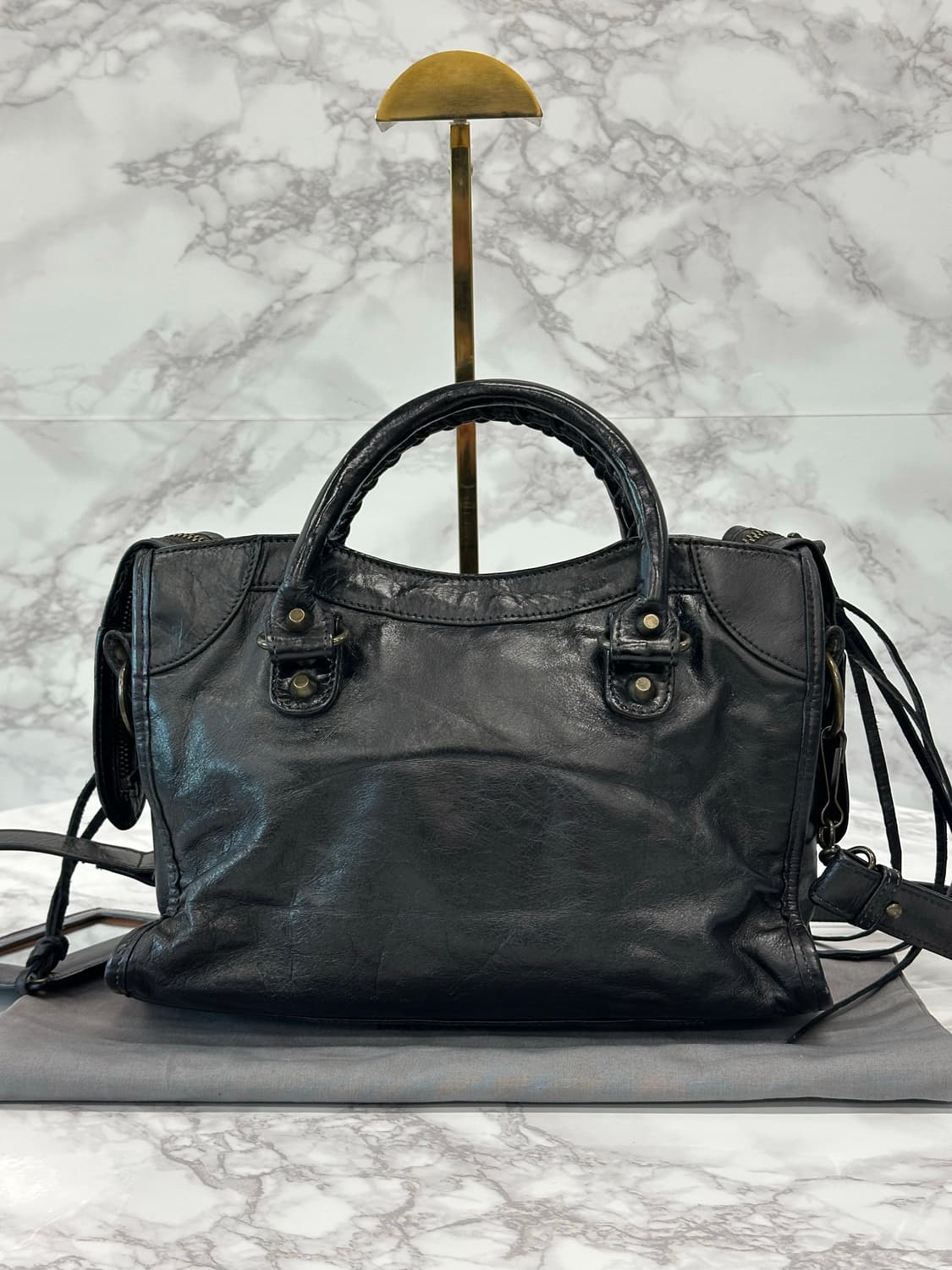 발렌시아가 모터 시티백 블랙 상품이미지6