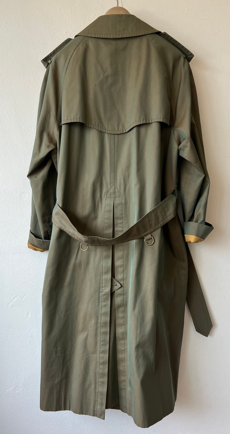 버버리런던 카키 개버딘더블 트렌치코트
 상품이미지10