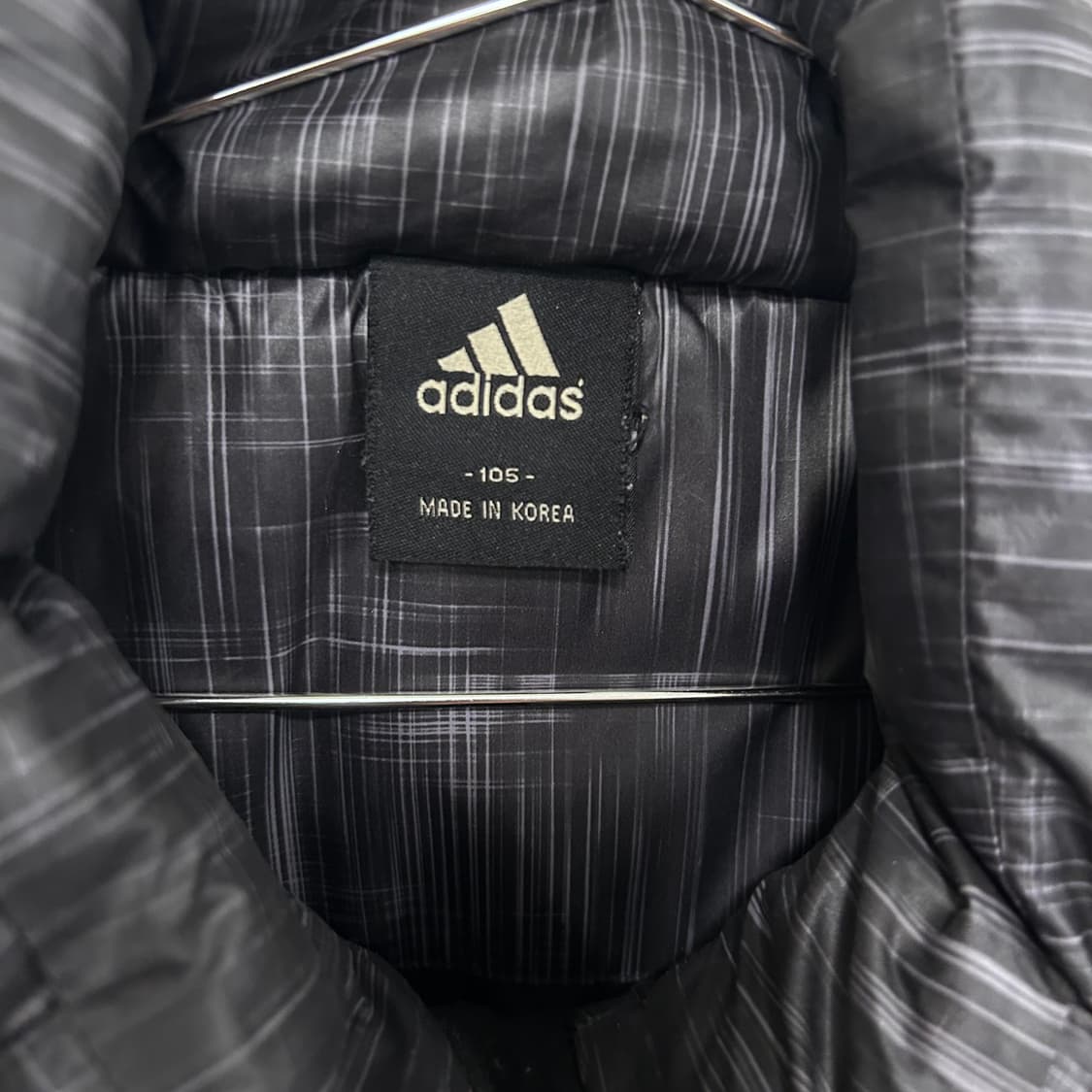 아디다스 스몰로고 덕다운 워시드 패턴 패딩조끼 상품이미지3