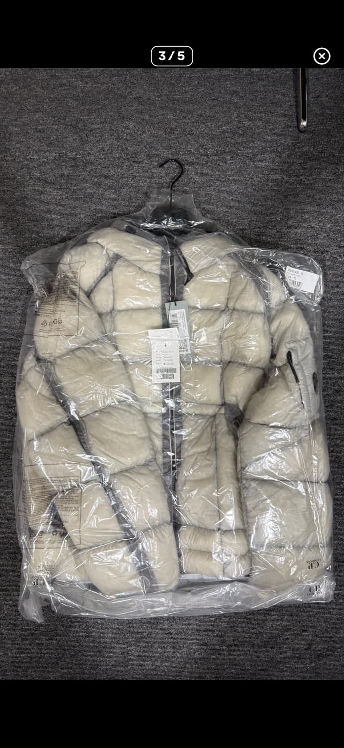 CP컴퍼니 DD쉘 디디쉘 패딩 코리아 익스클루시브 95 사이즈 M 상품이미지4