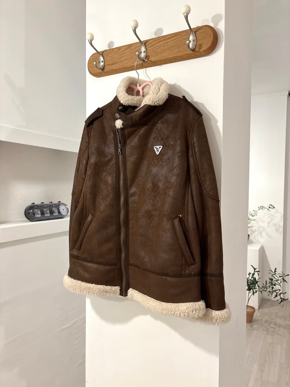 게스 브라운 무스탕 상품이미지4