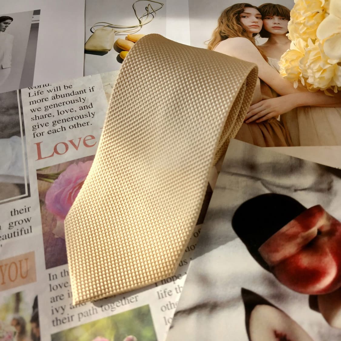 지안프랑코 페레 실크 아이보리 넥타이 8.7cm A+등급 A19486
 상품이미지4