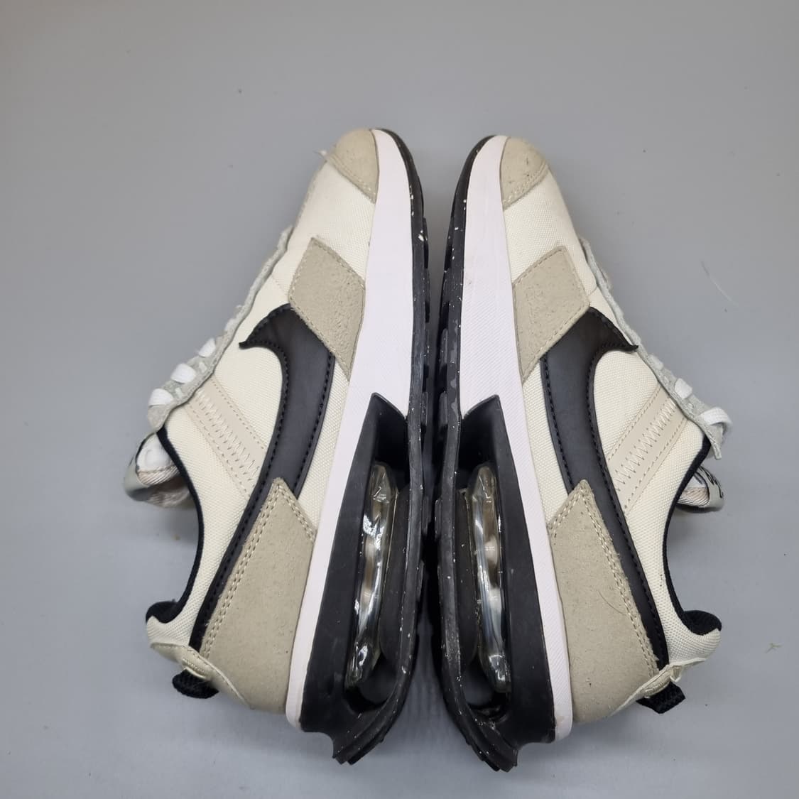 나이키 에어맥스 프리데이 여성운동화240  상품이미지5