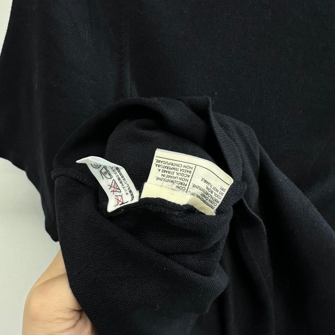 페라가모 디테일 반팔 니트 상품이미지7