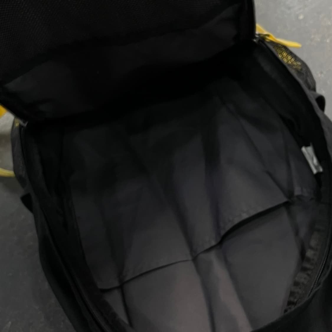 나이키 퓨추라 백팩  상품이미지5