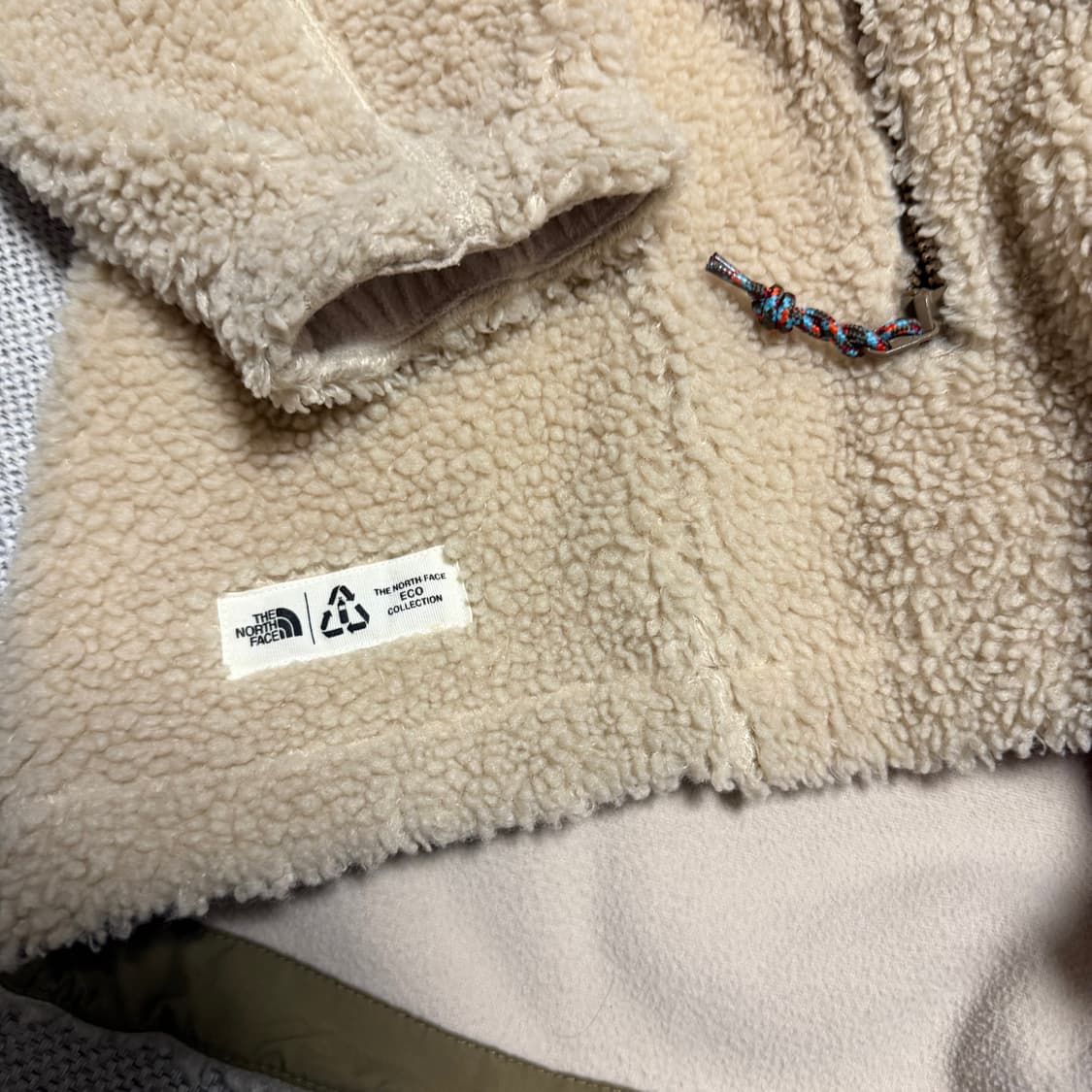 노스페이스 플레이 그린 플리스 후드 라이트 베이지 M 상품이미지6