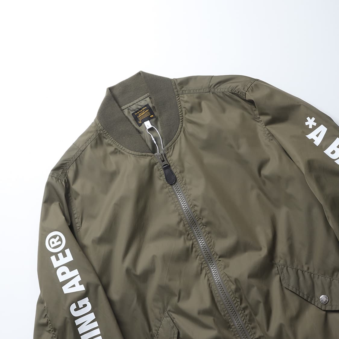 베이프 A BATHING APE MA-1 Jacket 상품이미지3