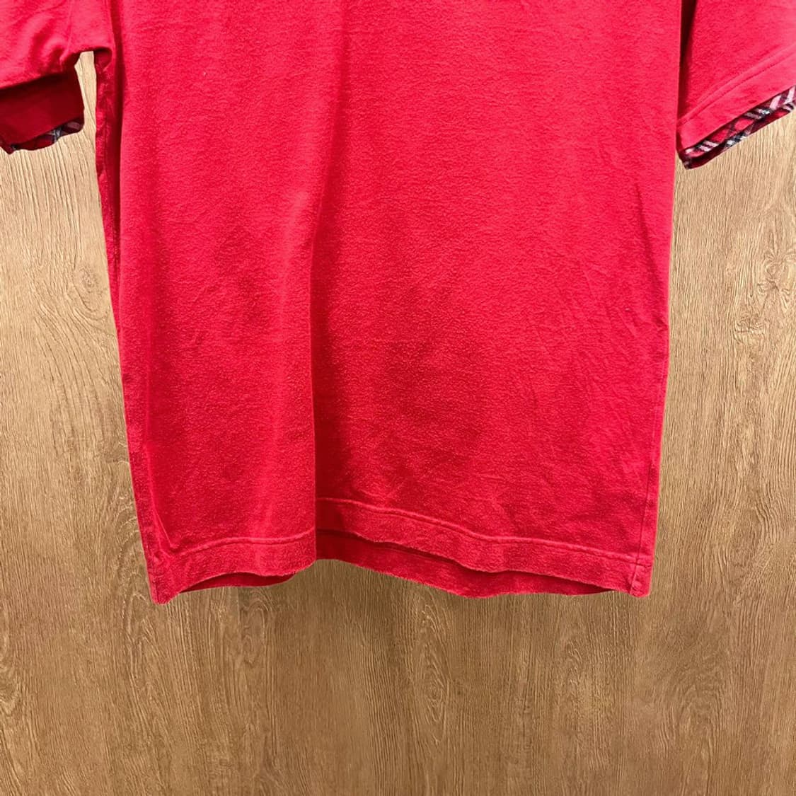 버버리 런던 코튼 반팔 티셔츠 커프 패턴 로고 자수 무지 디테일 레드 상품이미지5