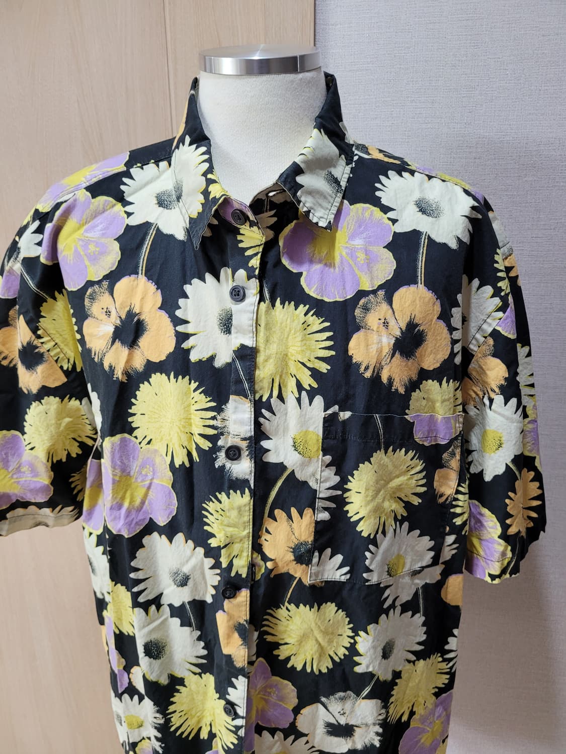 에이치엔엠 H&M 남자 블라워패턴 반팔 셔츠 130 블랙 상품이미지2