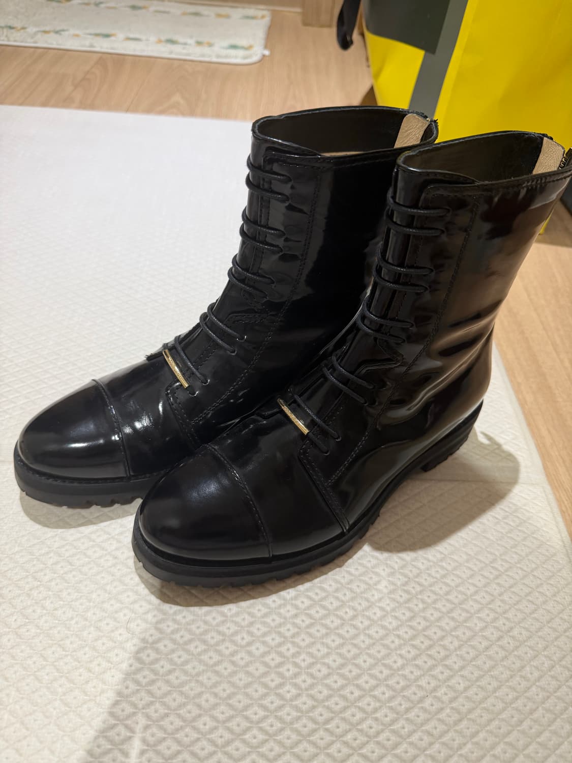 미사용)지미추 에나멜부츠  상품이미지1