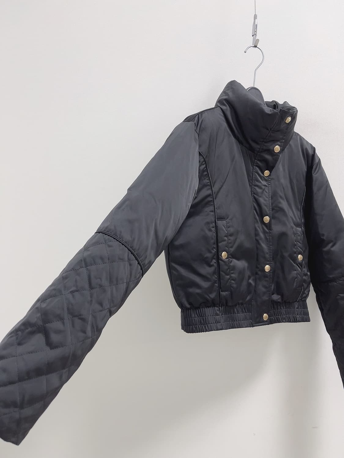 미스치프 블랙 숏패딩 상품이미지4