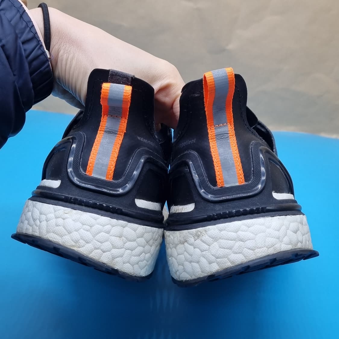 아디다스 울트라부스트 윈터 남성운동화265  상품이미지4