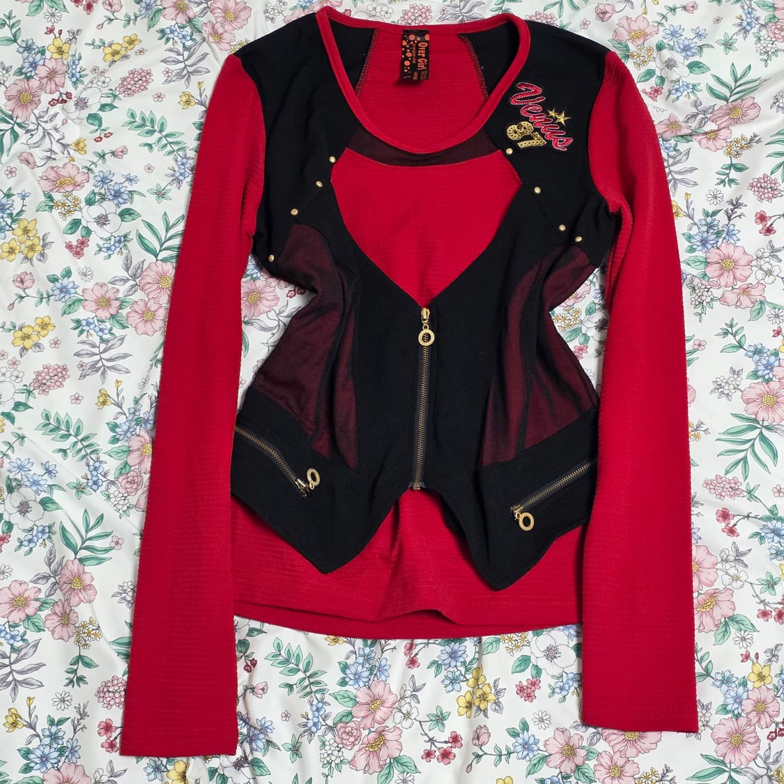 빈티지)레드x블랙 오네갸루y2k 대대장 베메클깔레이어드 베스트롱슬리브집업 상품이미지2