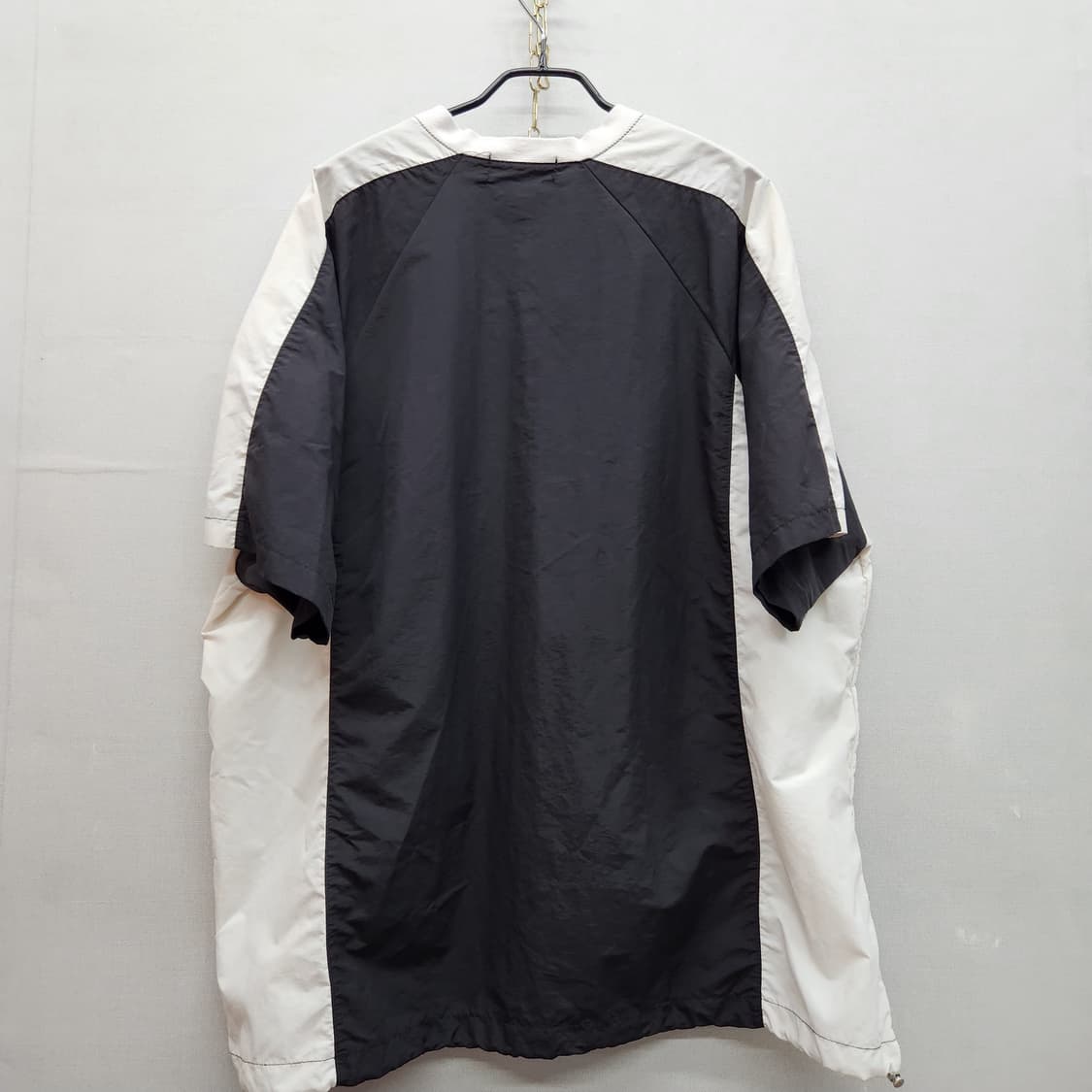 루머 배색 그래픽 스트링 반팔 웜업 2XL 상품이미지4